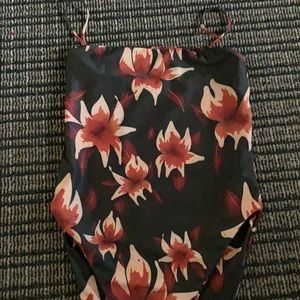 Stone fox swim one piece